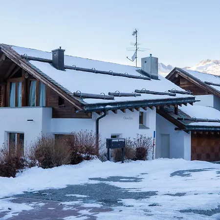 A Saint Moritz With Sauna Privata בקתה פונטרסינה