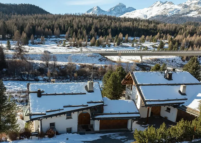 A Saint Moritz With Sauna Privata Chalet Pontresina
