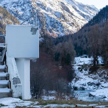 木屋 A Saint Moritz With Sauna Privata